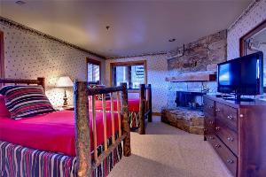 Park City Vacation Rentals - 3rd Bedroom with 2 Twin Beds