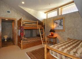 Vacation Rental at the Grand Summit at The Canyons - bedroom