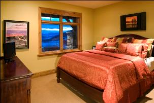 The Canyons vacation rental - lower level bedroom