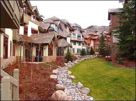 Beever Creek Vacation Home - Village Setting