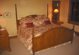 Beever Creek Vacation Home - Master Suite
