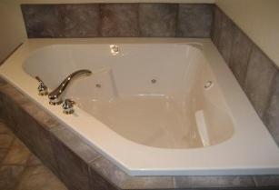 Park City Condo Vacation Rental Property - Jacuzzi Tub