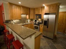 Park City Vacation Condo - Kitchen