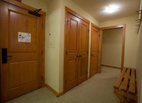 Solitude Vacation Rental - Entry