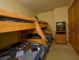Solitude Vacation Rental - 3rd Bedroom