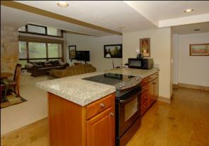 Deer Valley Vacation Rental - Kitchen to Great Room