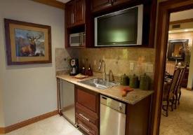 Westgate Vacation Condo - Kitchen