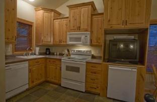Park City Vacation Property - Kitchen
