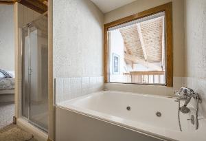 Deer Valley Vacation Rental - Master Bathroom