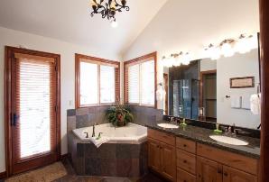 Park City Vacation Rentals - Master Bathroom